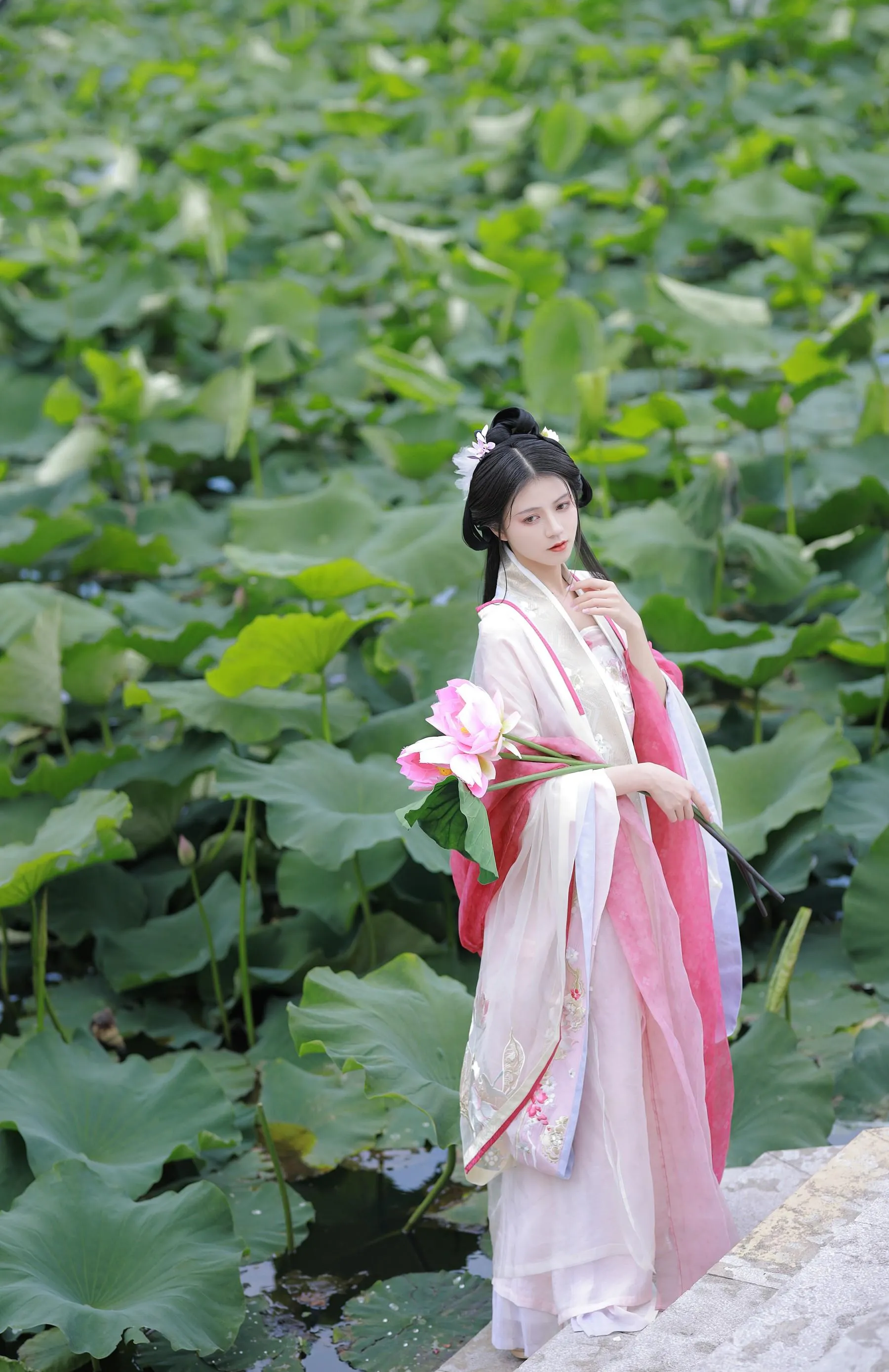 [YITUYU艺图语]2022.08.06 山有扶苏，隰有荷华 吾岁 [39P]插图6